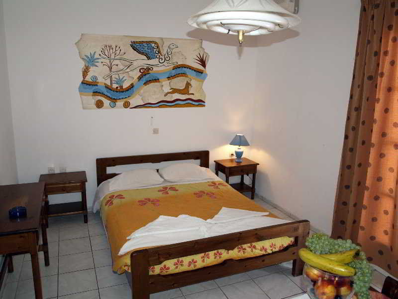 Kafouros Hotel Kamári Habitación foto